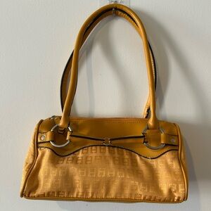 Chateau vintage mustard shoulder bag #y2k #vintage